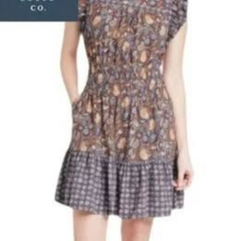 Universal Threads Dress with pockets size M/L